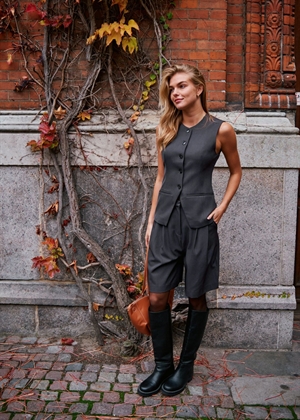 Nika structure shorts Dark Grey Neo Noir 